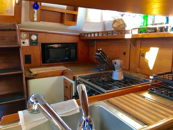 Downeast 38 | Olympia