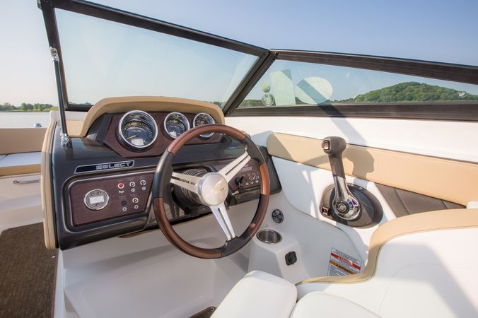 Sea Ray SPX 210 | 23