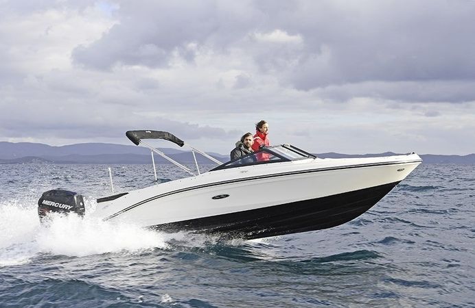 Sea Ray SPX 210 | 23