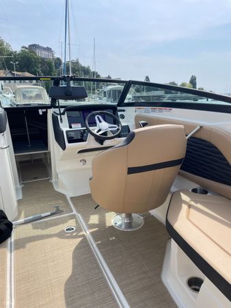 Sea Ray SPX 230 | Nour