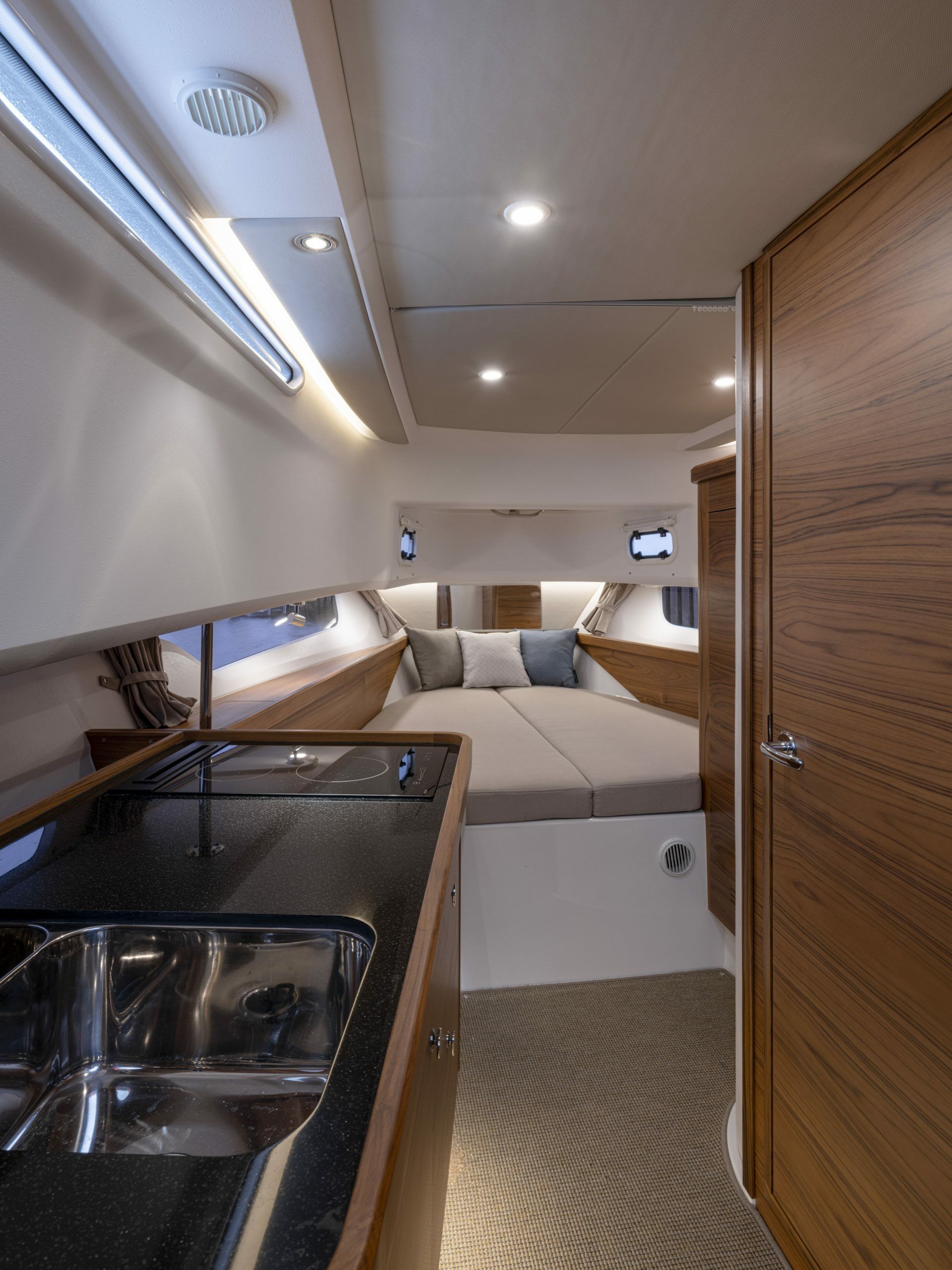 Nimbus C11 | Poseidon