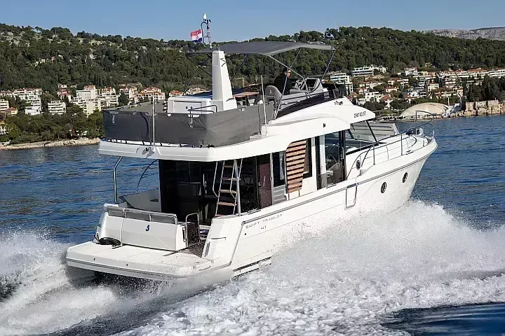 Beneteau Swift Trawler 41 Fly | Sirena
