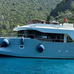 Custom Built 52 | Labarna