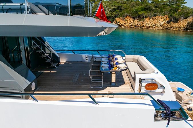 Delta Marine 84 | Ferro 77