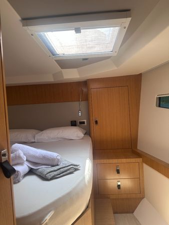 DG Yachts Fly 43 | DMG-1