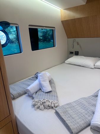 DG Yachts Fly 43 | DMG-1