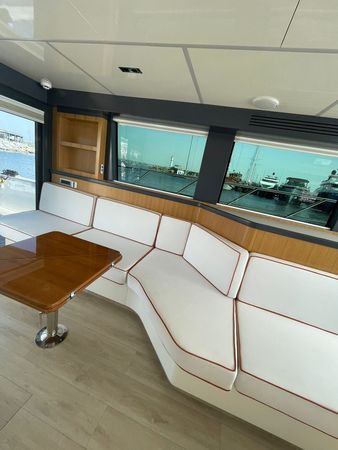 DG Yachts Fly 43 | DMG-1