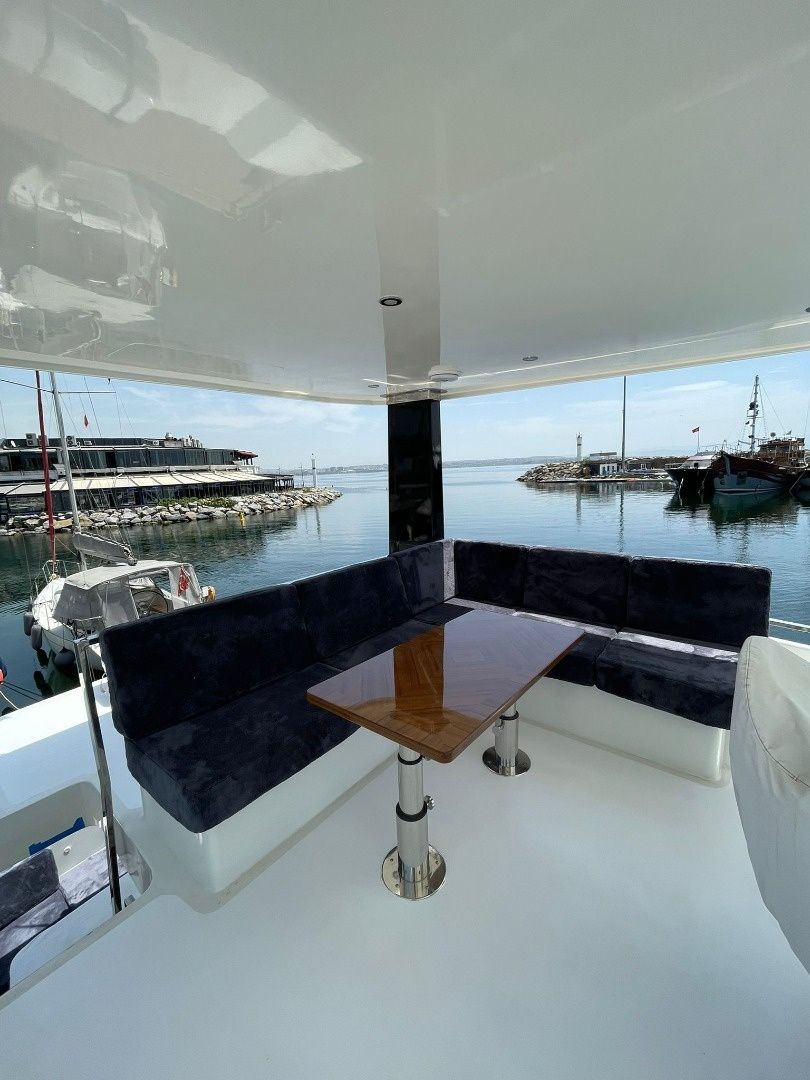 DG Yachts Fly 43 | DMG-1