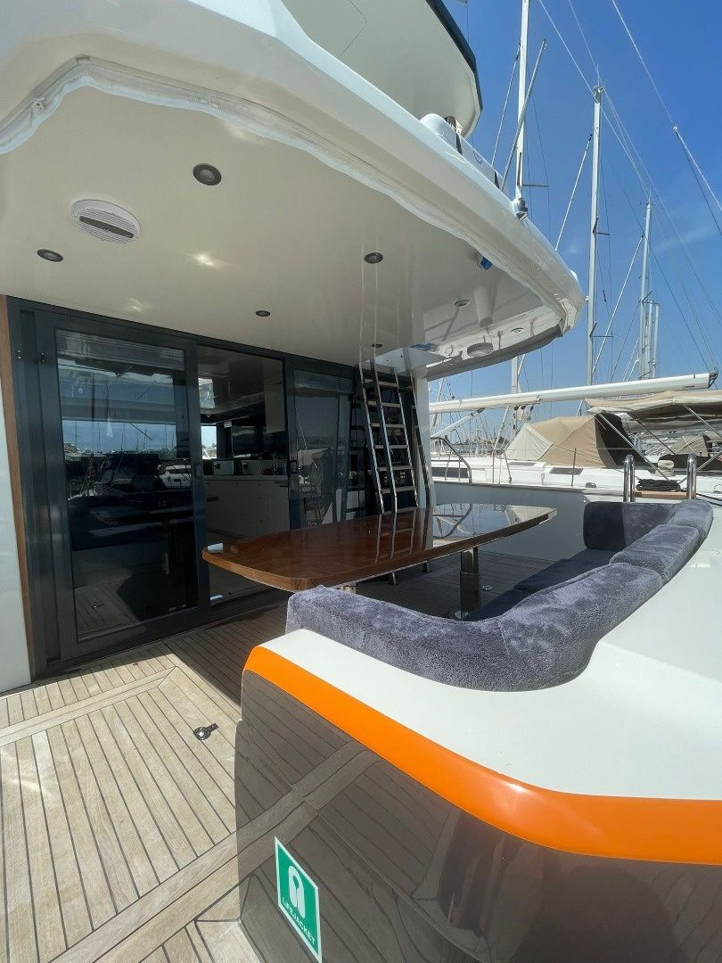 DG Yachts Fly 43 | DMG-1