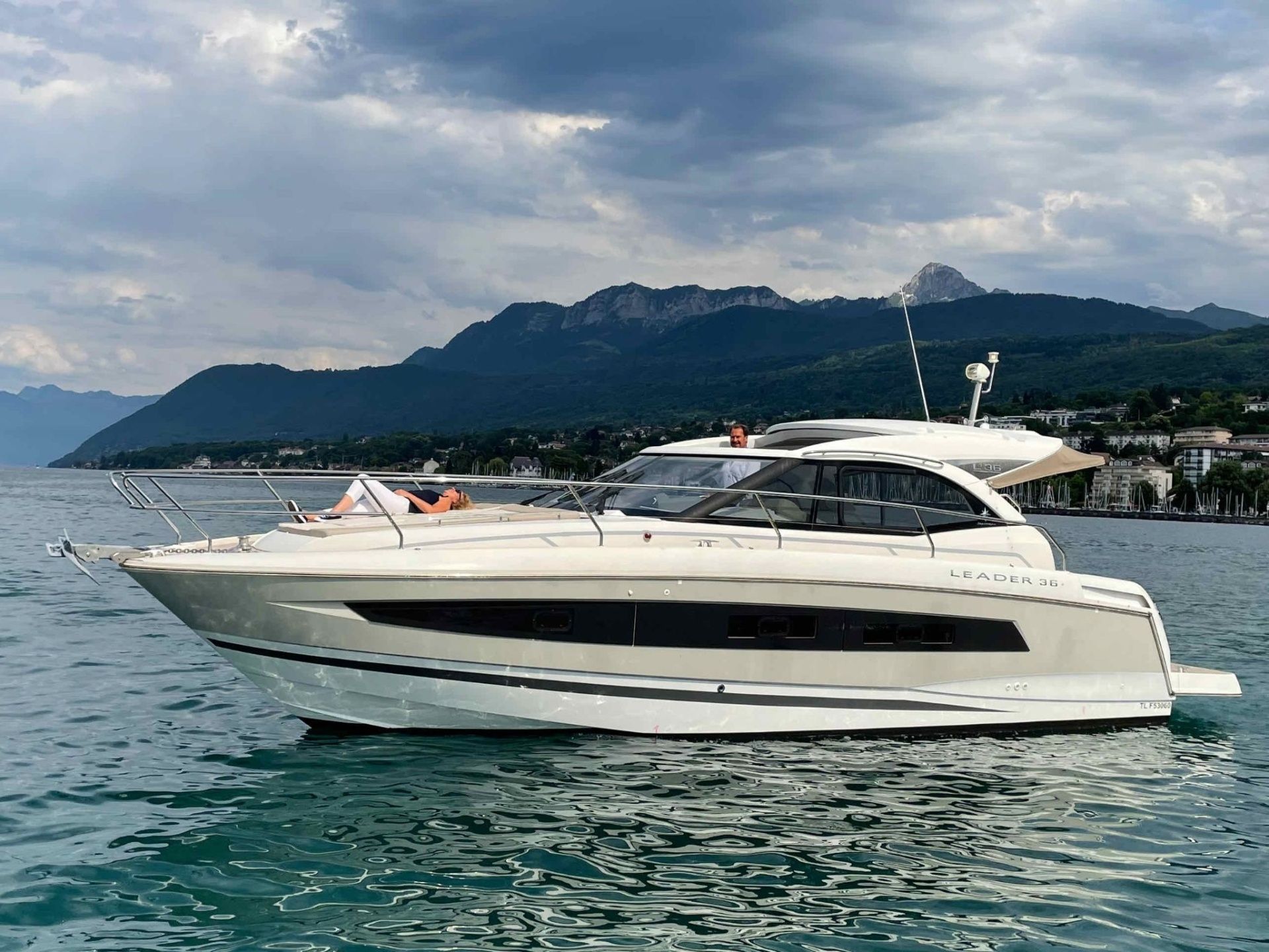 Jeanneau Leader 36 | Explorer 2