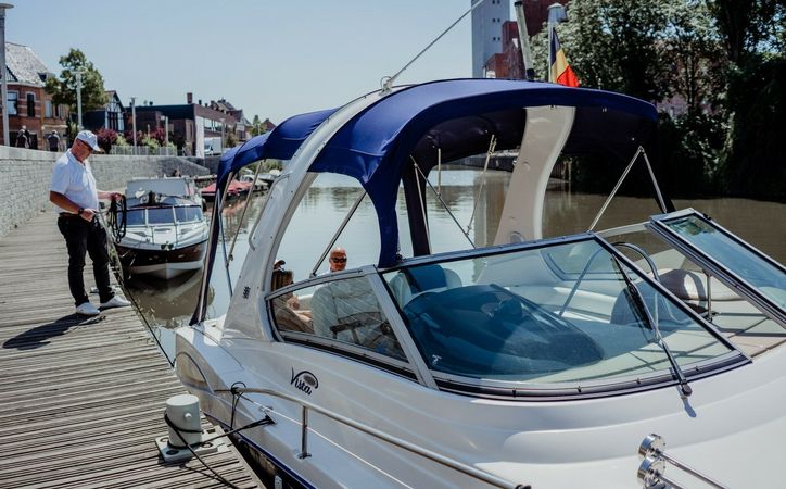 Four Winns 318 | Starlight