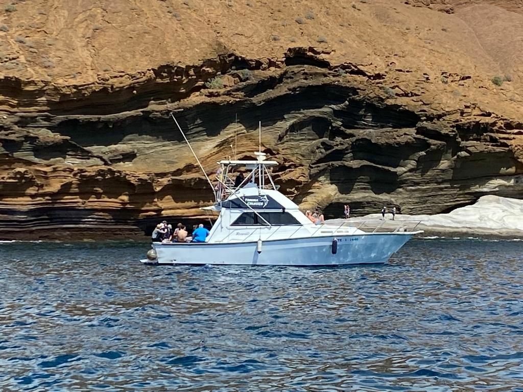 Rampage 38 | Tonina Cruises