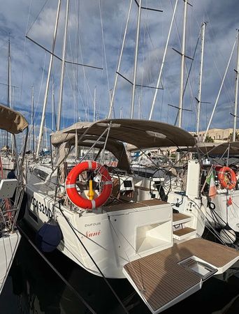 Dufour 390 | Nuni