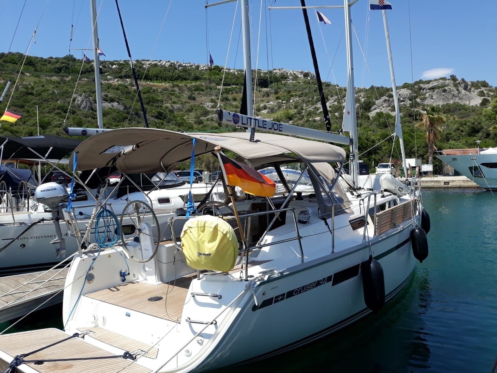 Bavaria Cruiser 34 | Little Joe