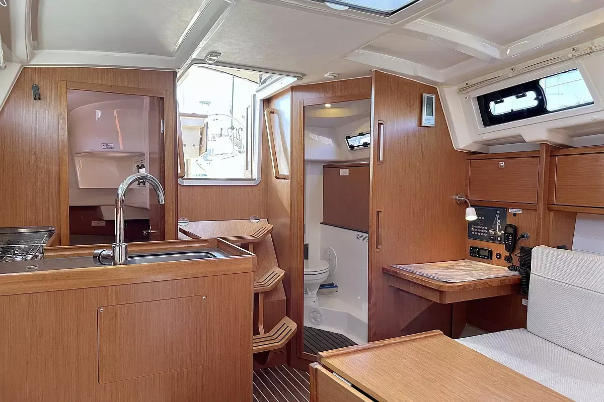 Bavaria Cruiser 34 | Little Joe