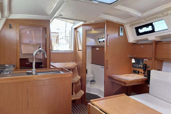 Bavaria Cruiser 34 | Little Joe