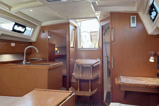 Bavaria Cruiser 34 | Little Joe