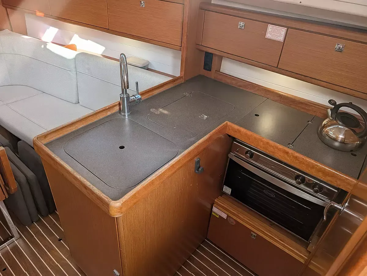 Bavaria Cruiser 34 | Little Joe