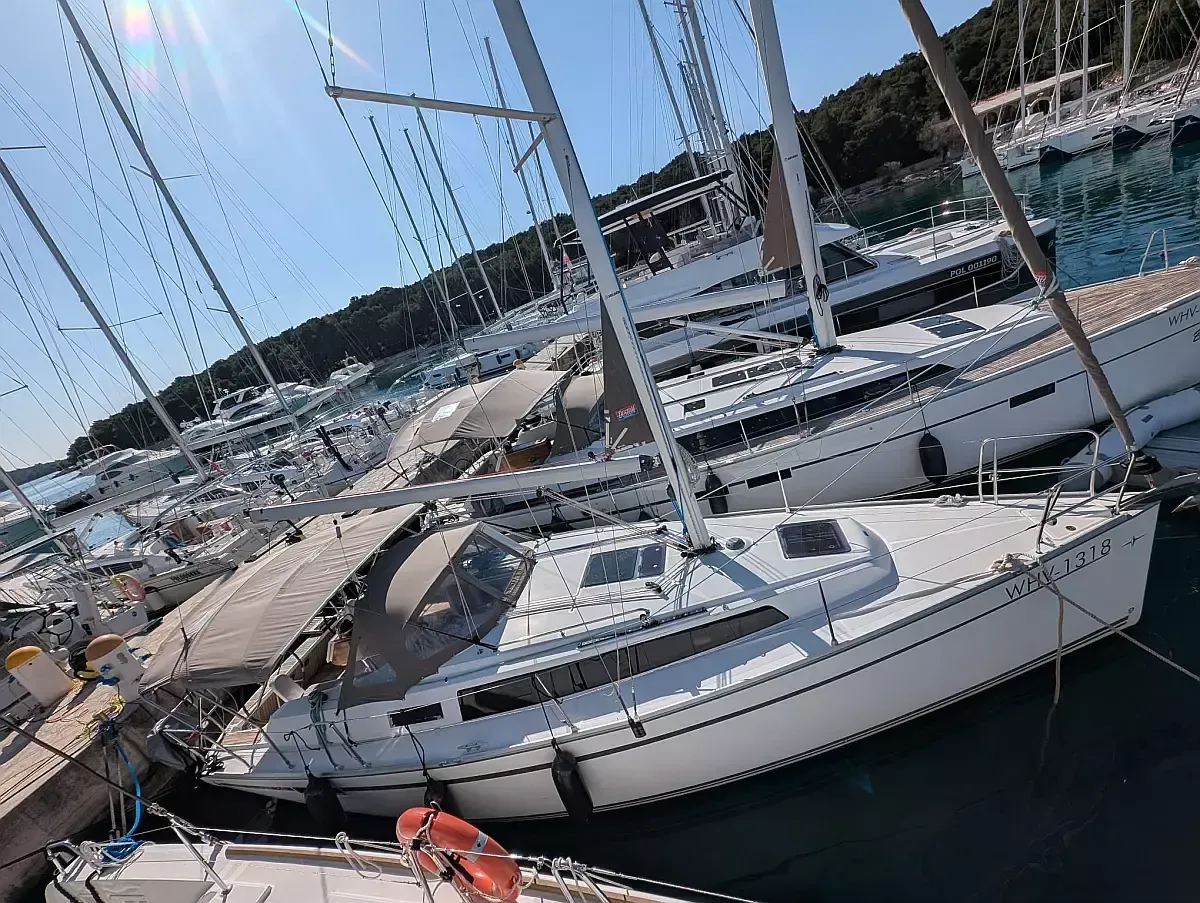 Bavaria Cruiser 34 | Little Joe