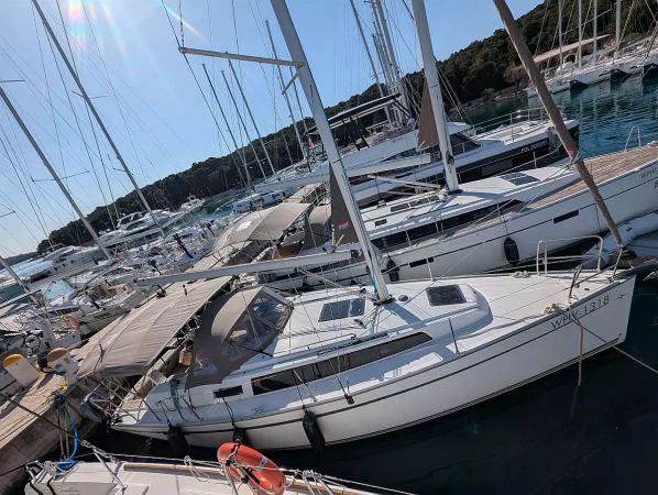 Bavaria Cruiser 34 | Little Joe