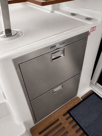 Lagoon 43 | Andorinha