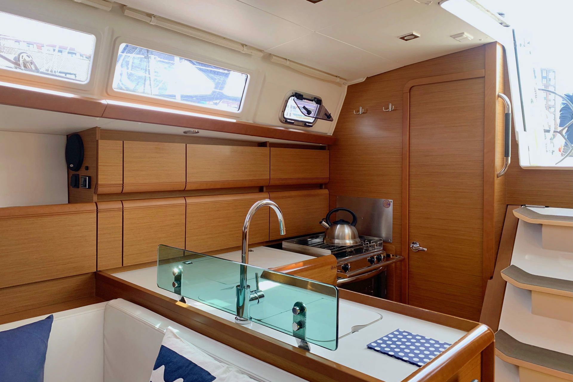 Jeanneau Sun Odyssey 389 | Max