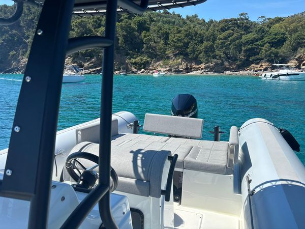 Sea Water Phantom 280 | Aurora