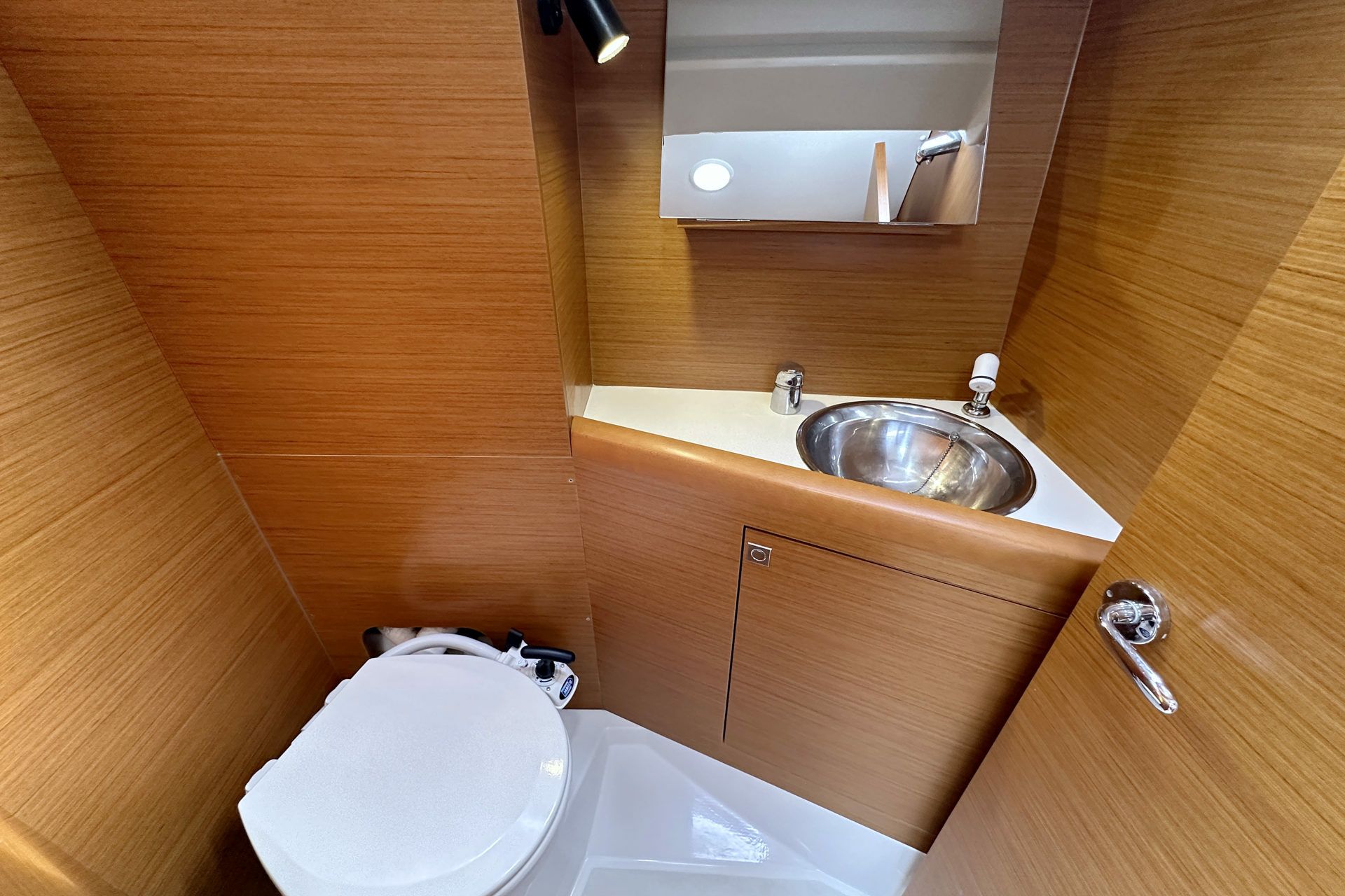 Jeanneau Sun Odyssey 349 | Sam