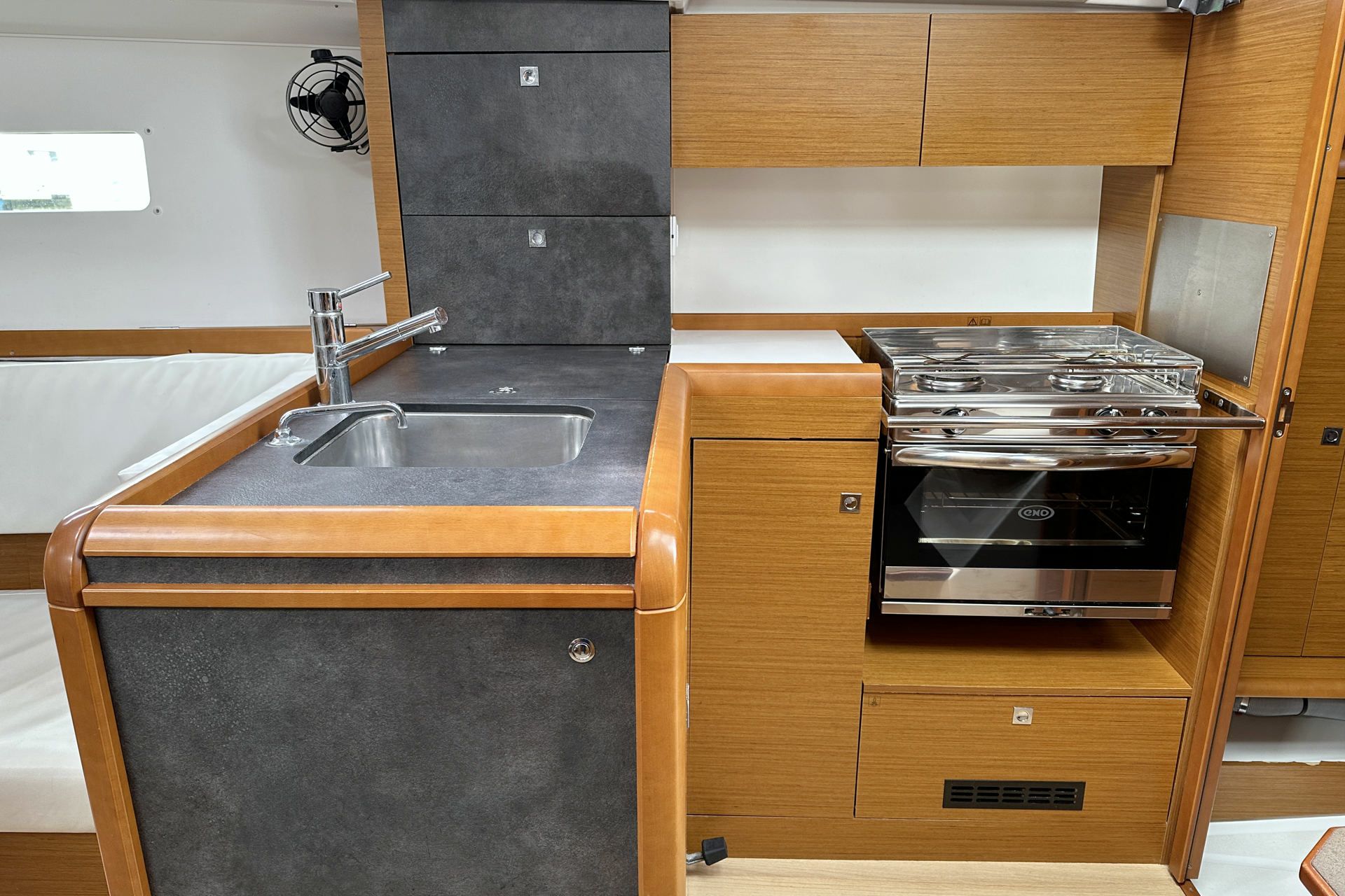 Jeanneau Sun Odyssey 349 | Sam