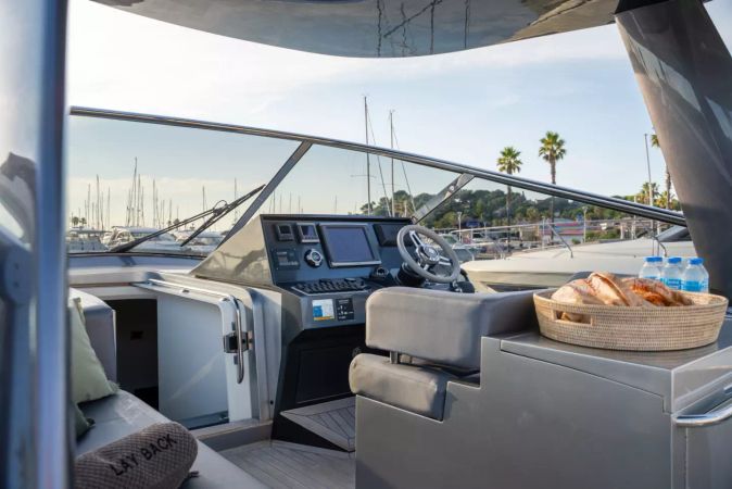 MedYacht 42 | Layback