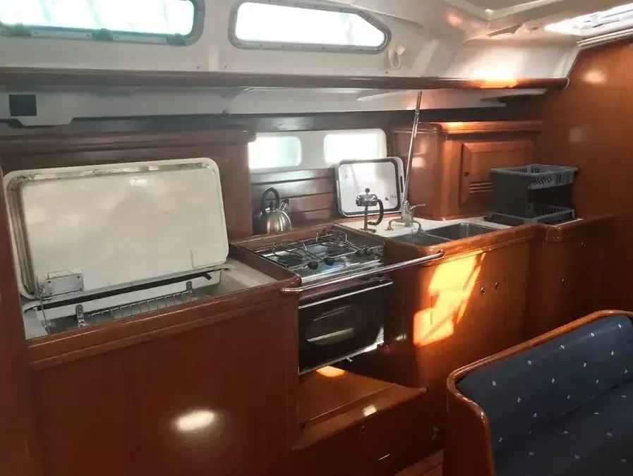 Beneteau Oceanis 423 | Windir