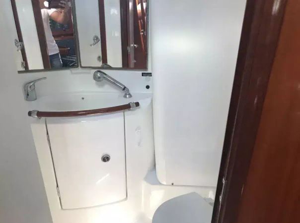 Beneteau Oceanis 423 | Windir