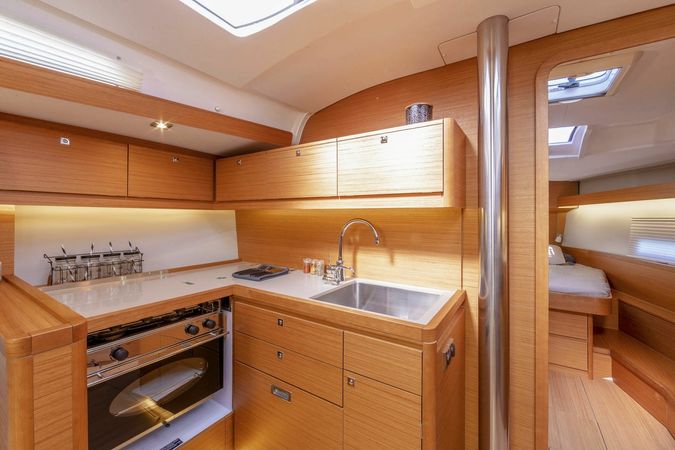Dufour 430 | Victoria