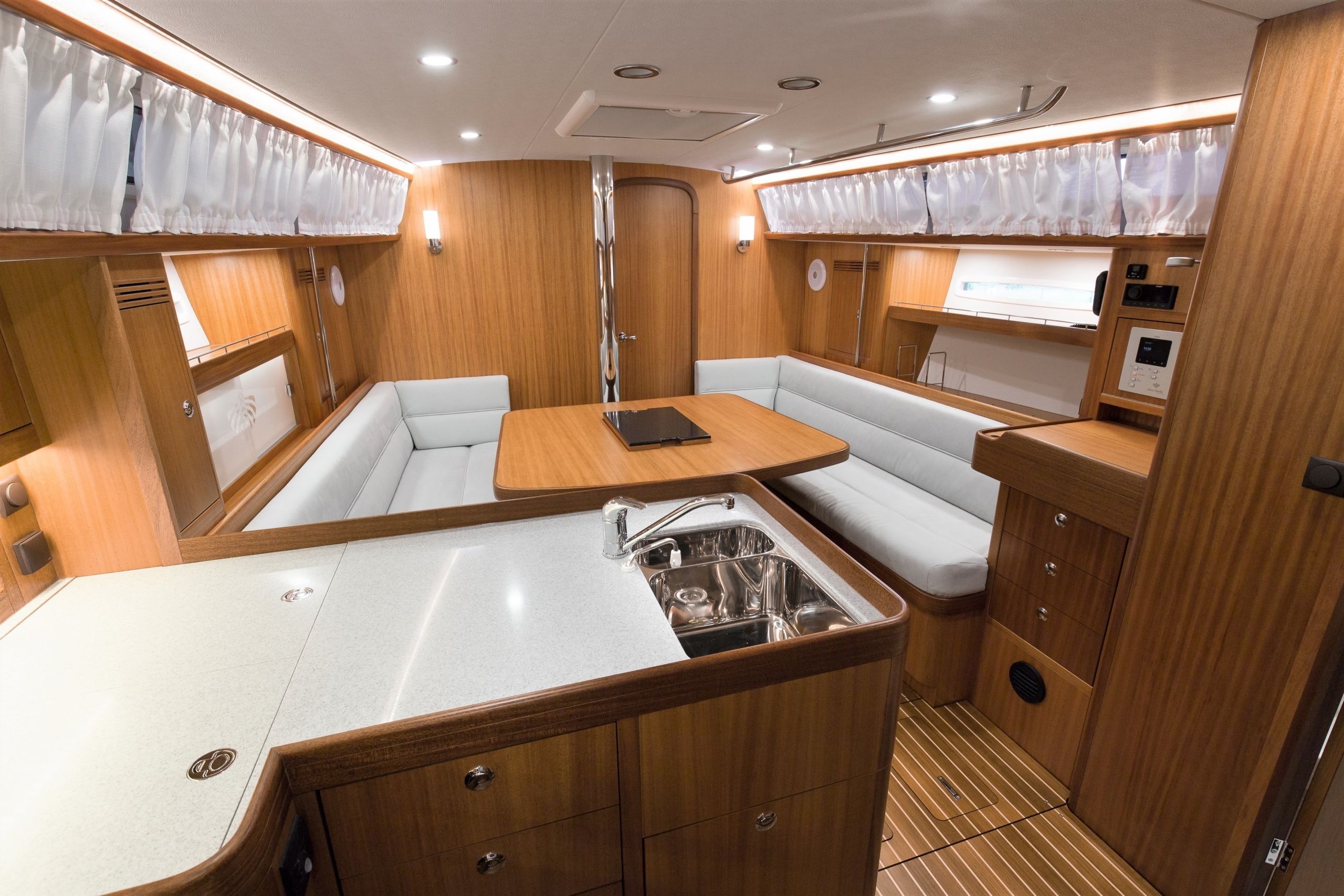 Saare 38 | St. Kitts