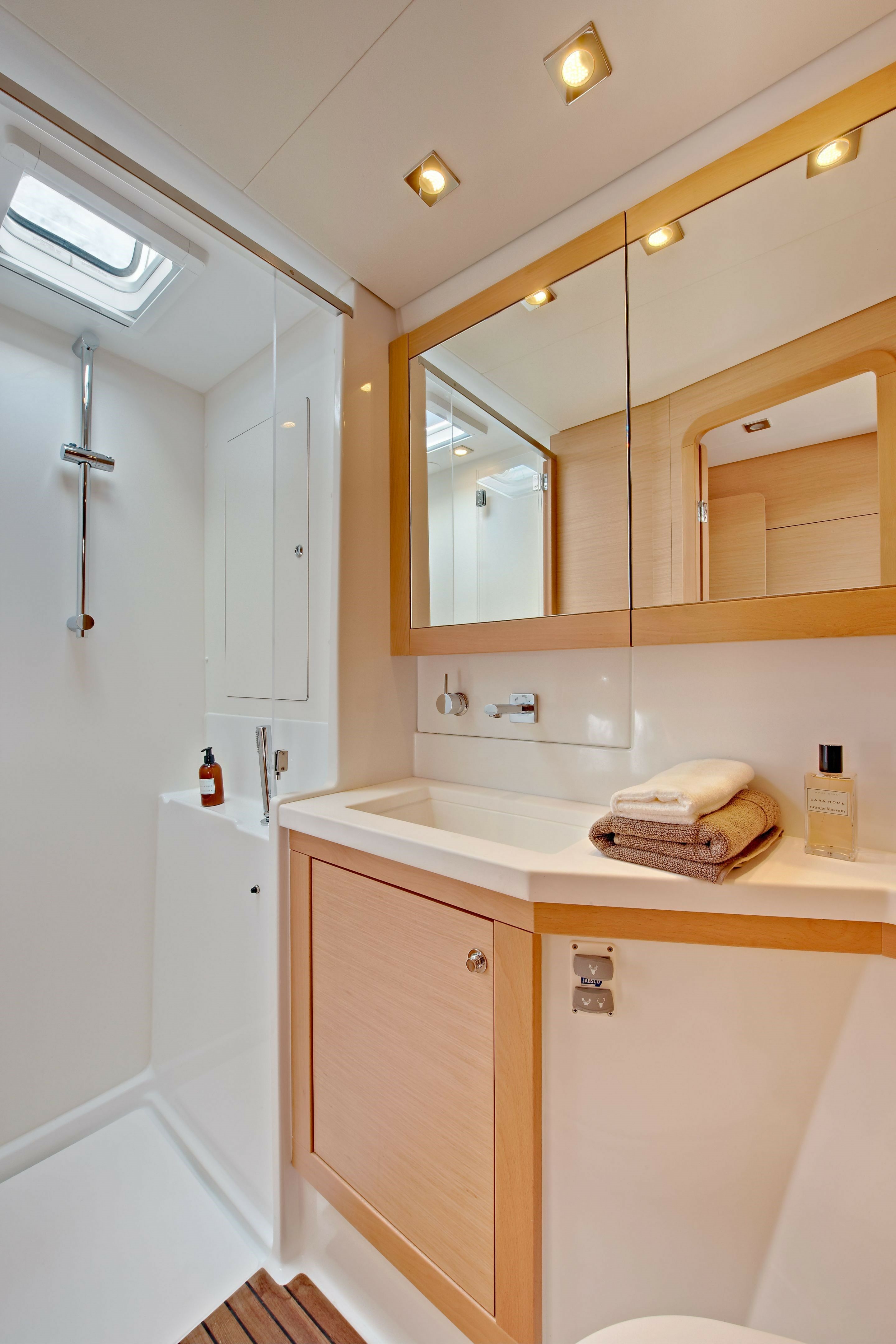 Lagoon 450 | Martina Tres