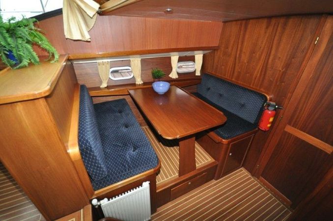 Aqualine 42 | Aquastar 7