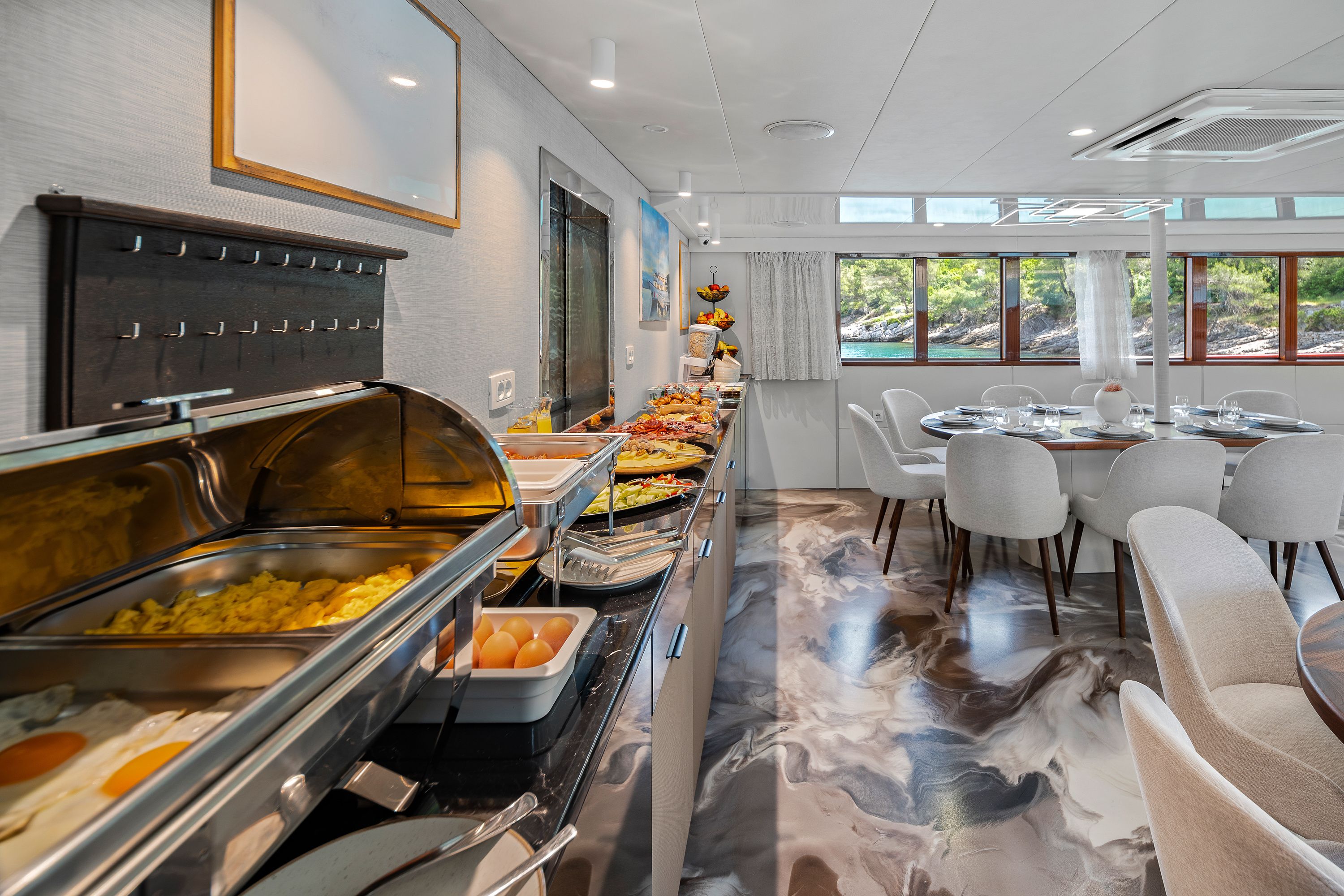 Custom Built 118 | Carpe Diem