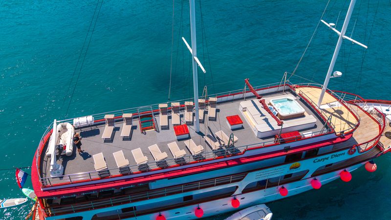 Custom Built 118 | Carpe Diem