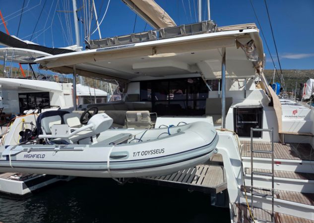 Fountaine Pajot Aura 51 | Odysseus