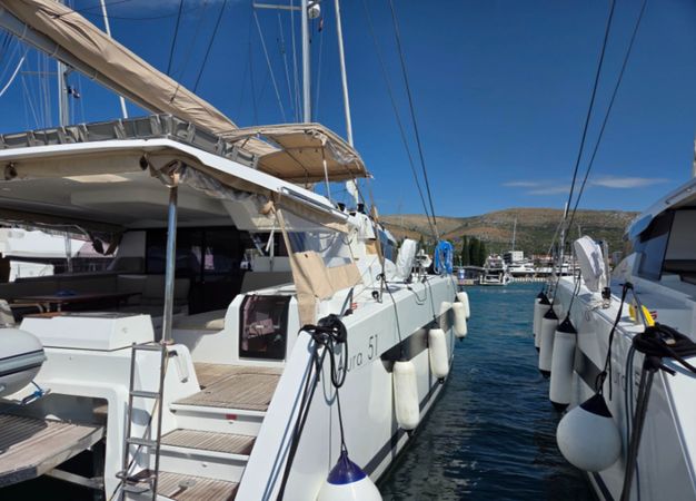 Fountaine Pajot Aura 51 | Odysseus