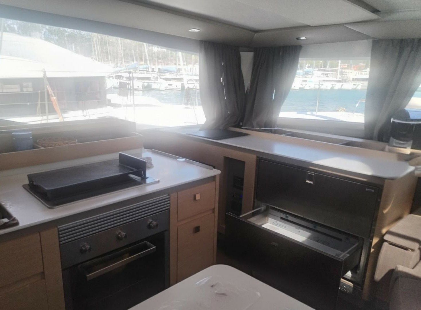 Fountaine Pajot Aura 51 | Odysseus