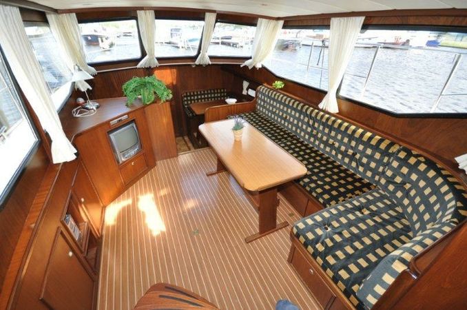 Aqualine 42 | Aquastar 1