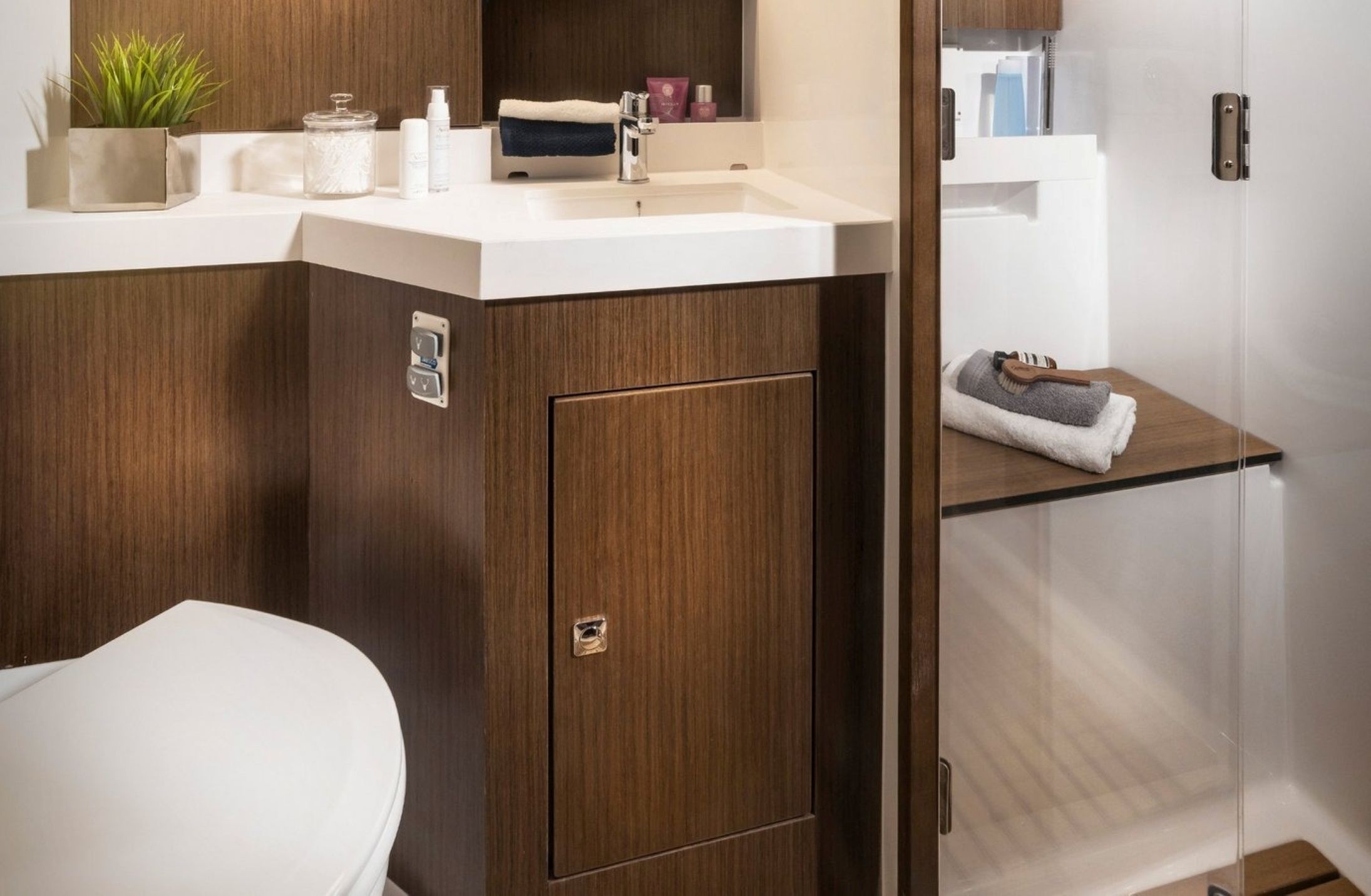 Bavaria C57 | Aequus