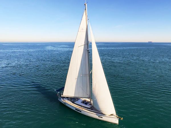 Bavaria C57 | Aequus