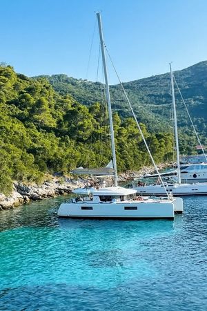 Lagoon 52 F | Orion Star