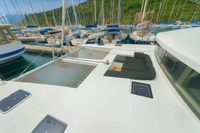 Lagoon 52 F | Orion Star
