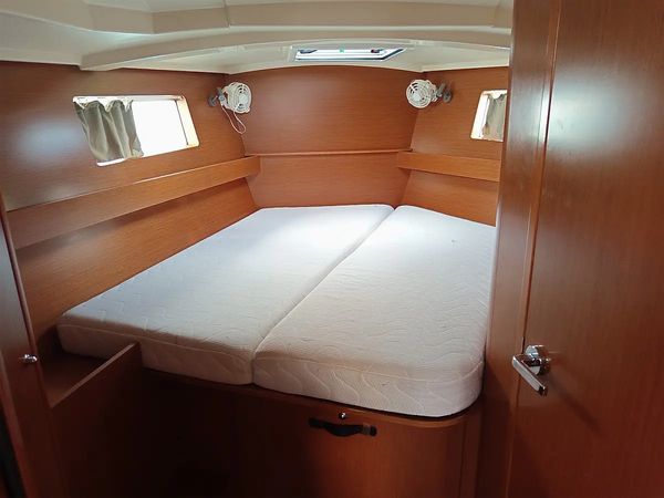 Beneteau Oceanis 41.1 | Ikaria