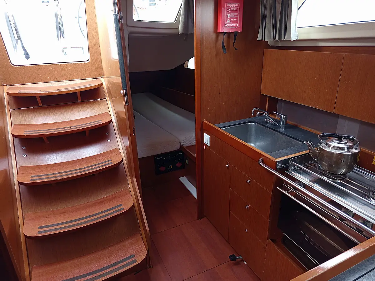 Beneteau Oceanis 41.1 | Ikaria