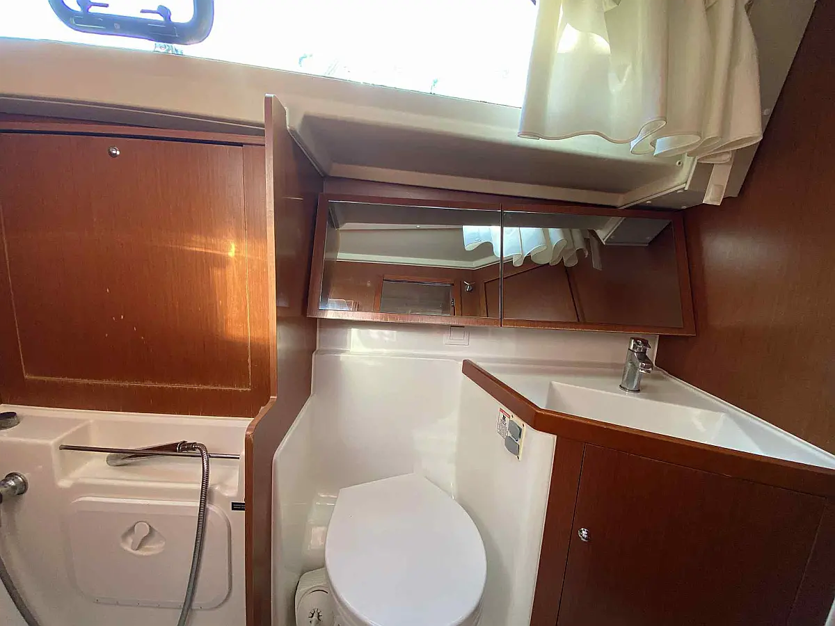 Beneteau Oceanis 41.1 | Ikaria