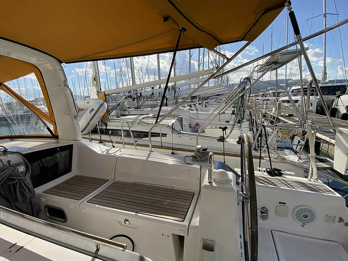 Beneteau Oceanis 41.1 | Ikaria